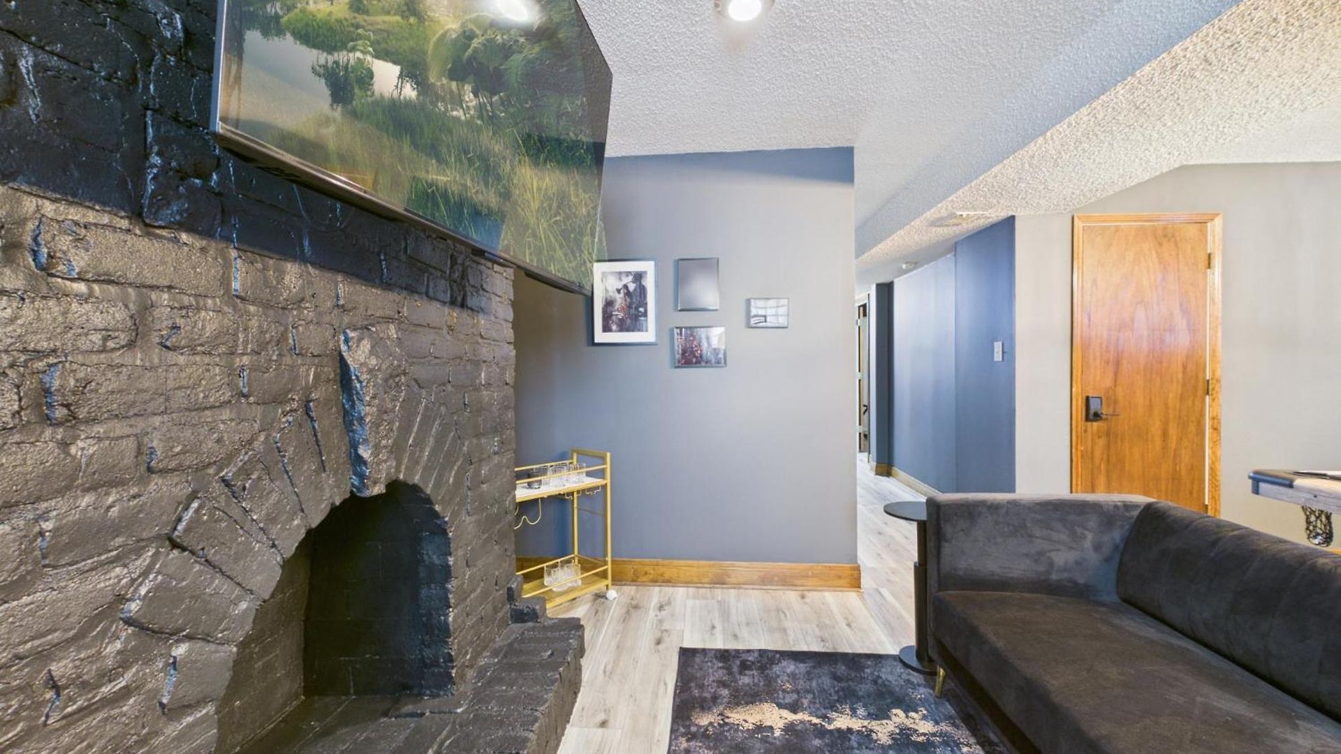 The Dakin Estate 4br Art Deco Speakeasy Duplex Apartment Chicago