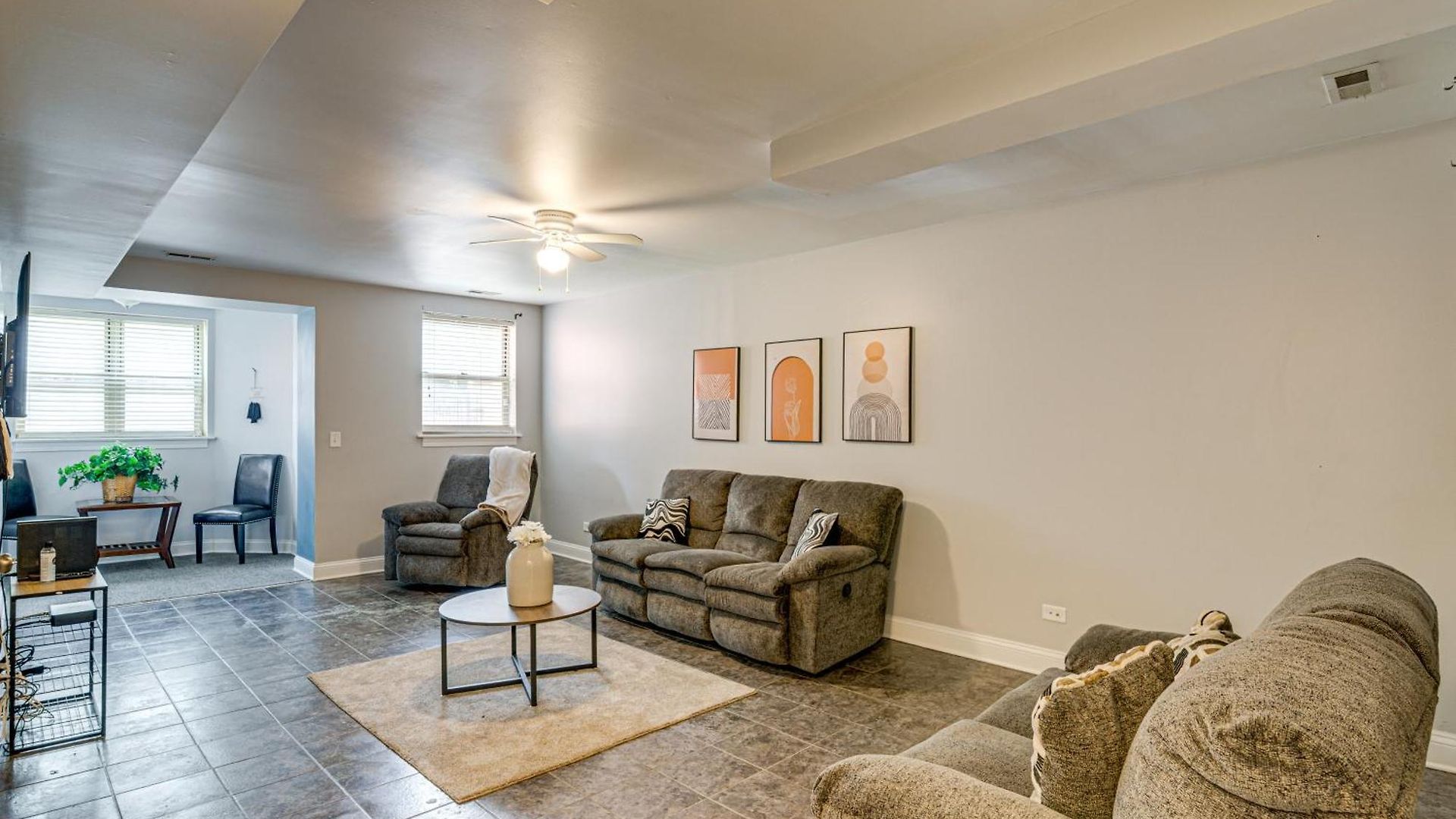 1 Mi To Washington Park: Spacious 1st-floor Condo! Holiday home *