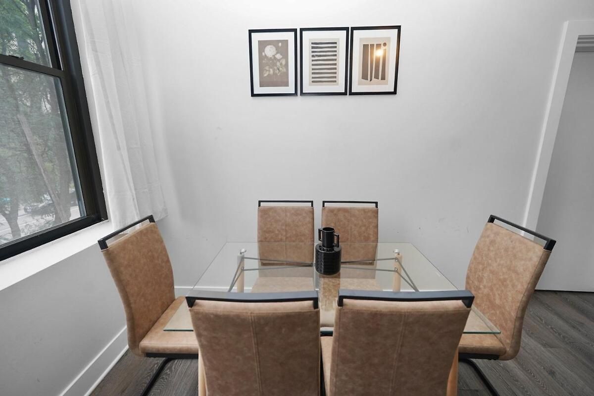 Apartment Cozy 2br Near Mccormick & Wintrust With Opt Parking Chicago