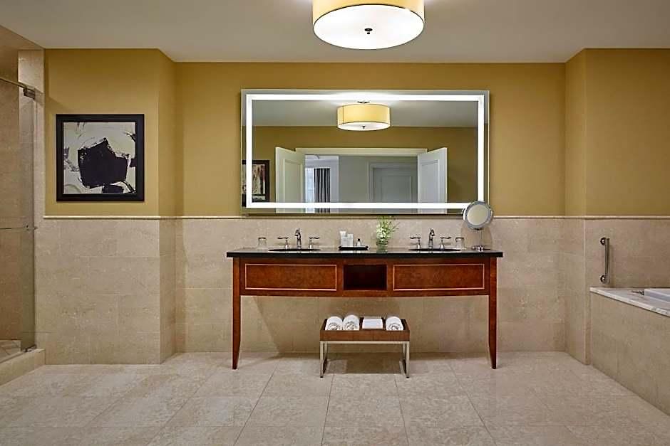 Jw Marriott 5*