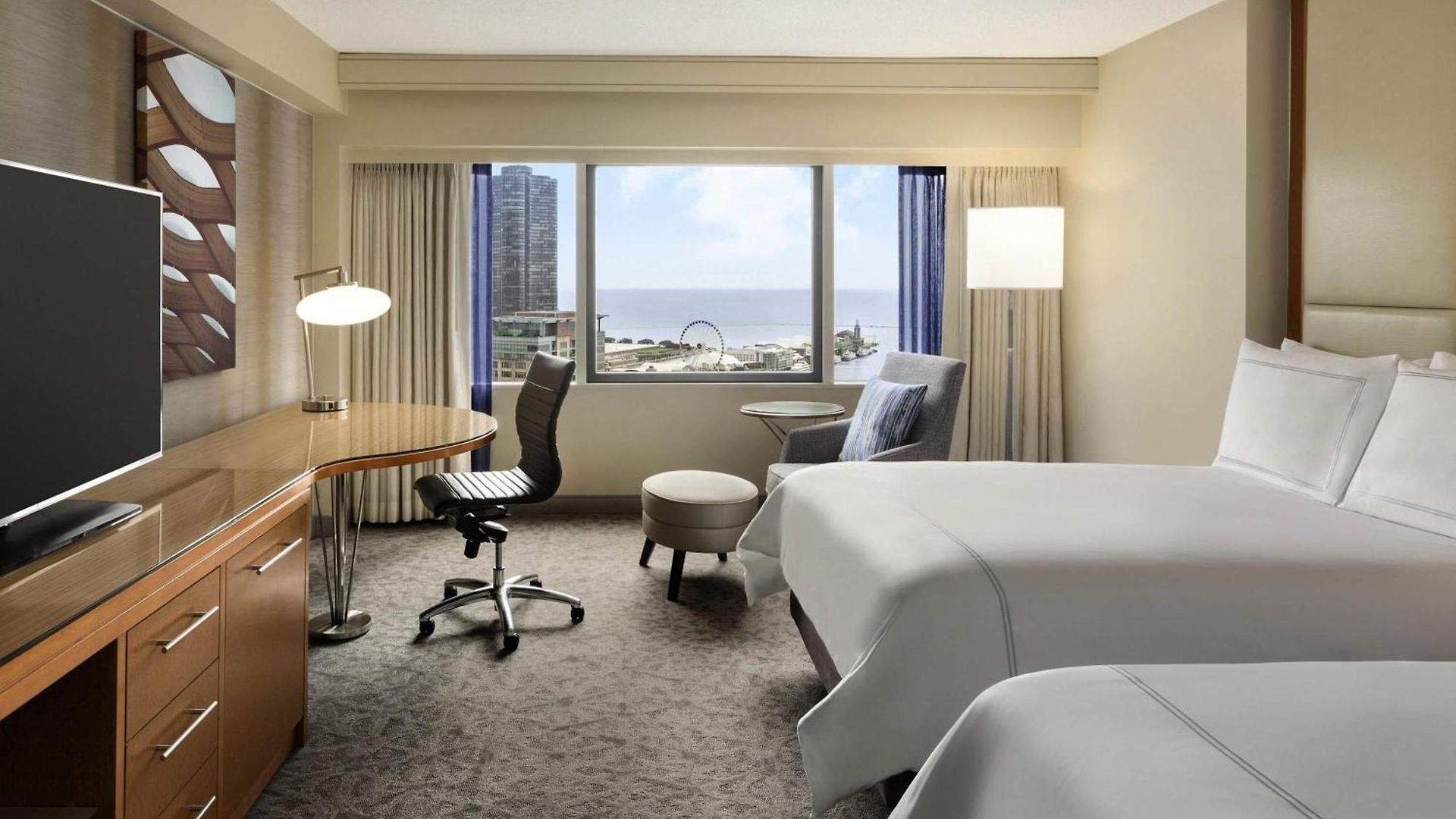 Swissotel 4*