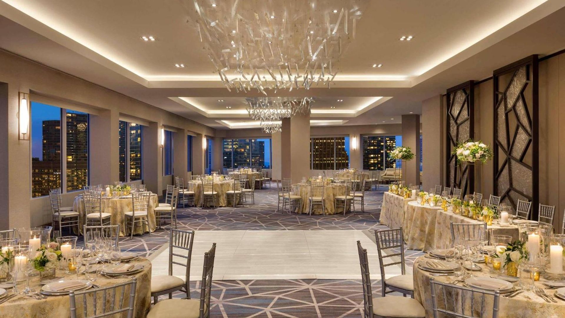 Swissotel 4*