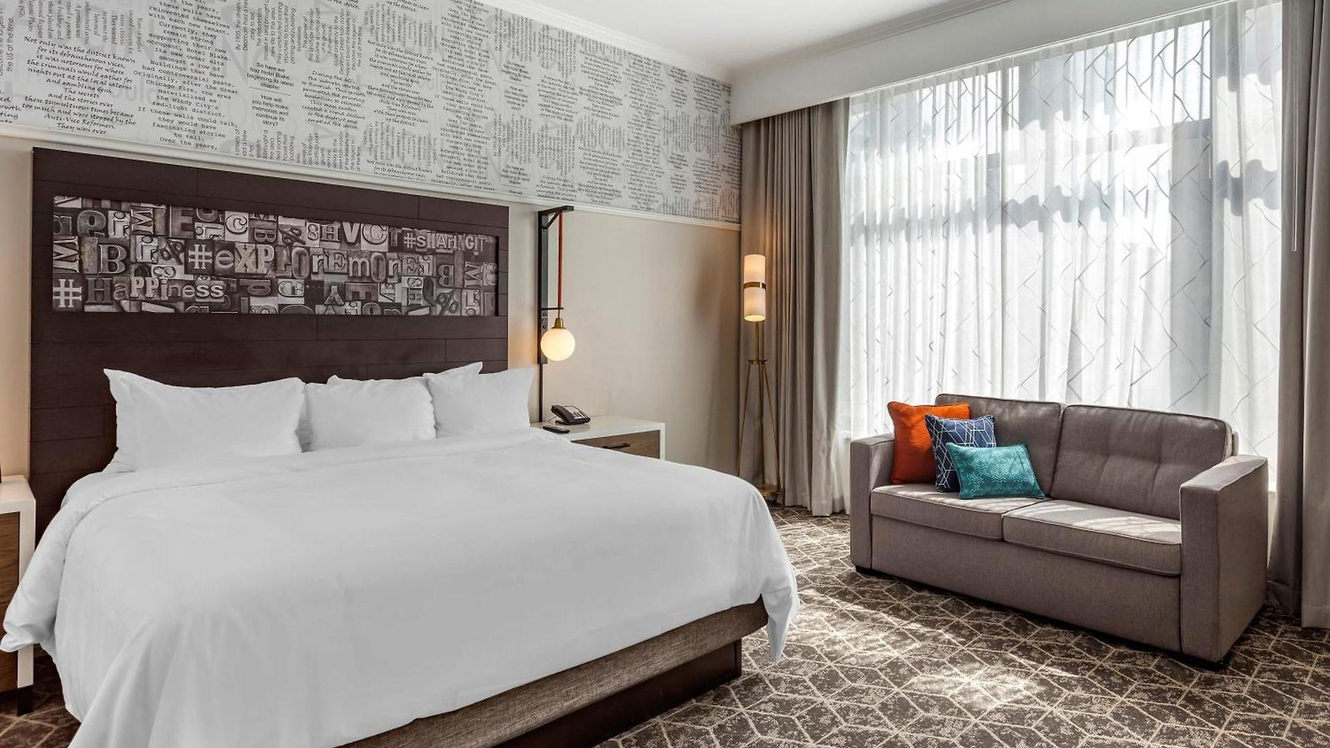Hilton Vacation Club Hotel Blake Chicago