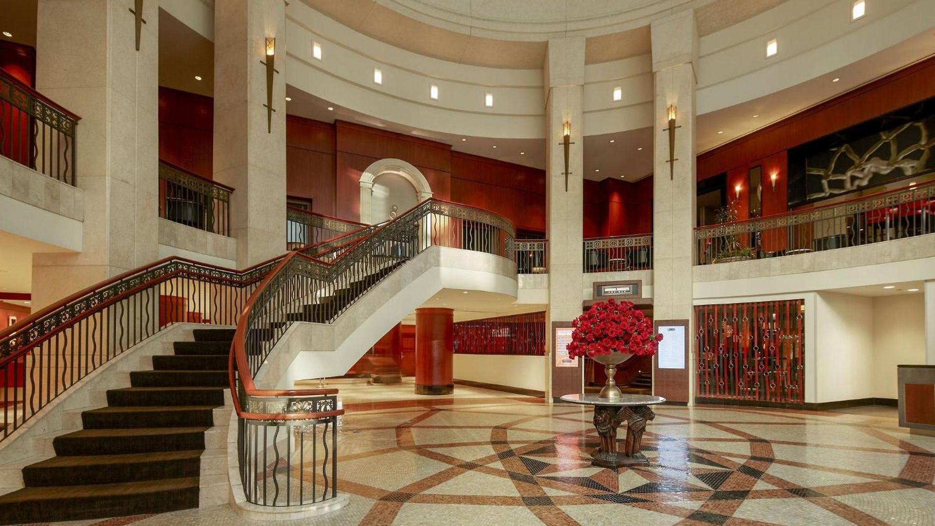 Hotel Intercontinental Magnificent Mile By Ihg 4*