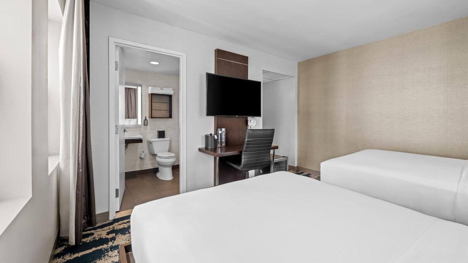 Felix Hotel
