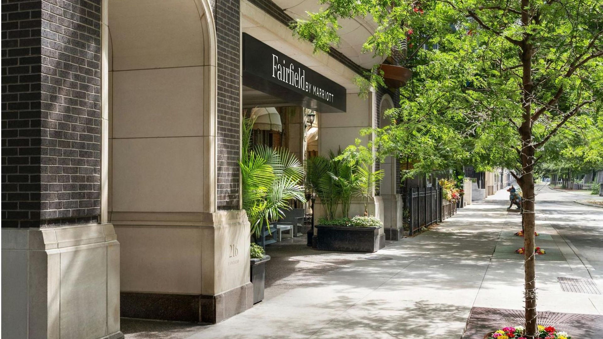 Fairfield And Downtown/ Magnificent Mile 3* Chicago
