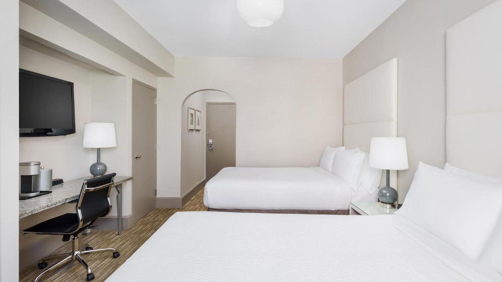 Express - Magnificent Mile By Ihg Hotel