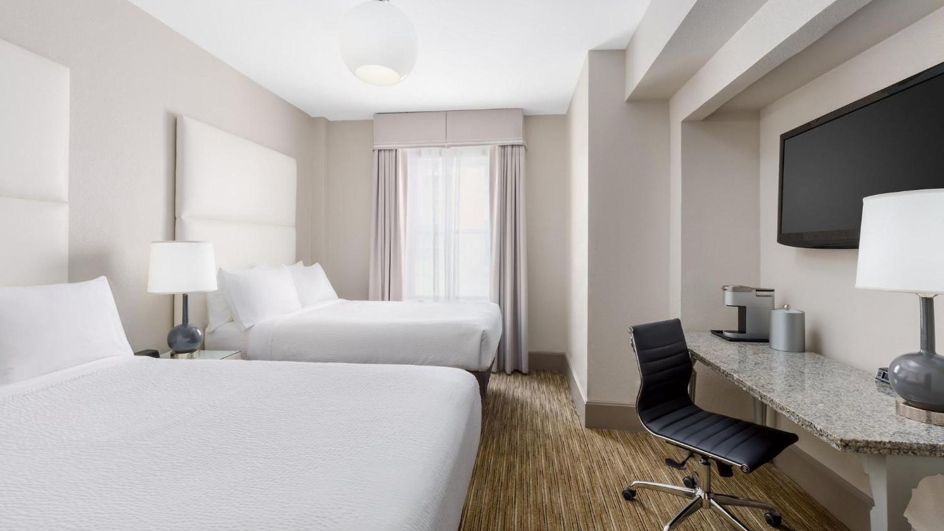 Express - Magnificent Mile By Ihg Chicago