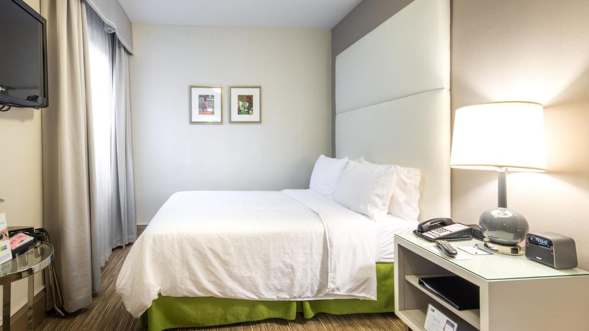 Express - Magnificent Mile By Ihg Hotel Chicago