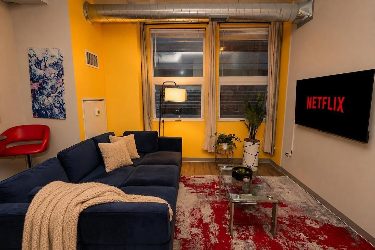 Apartment Bright 2br With Gym And Optional Parking Near Soldier Field, Museum Campus, Mccormick Place *