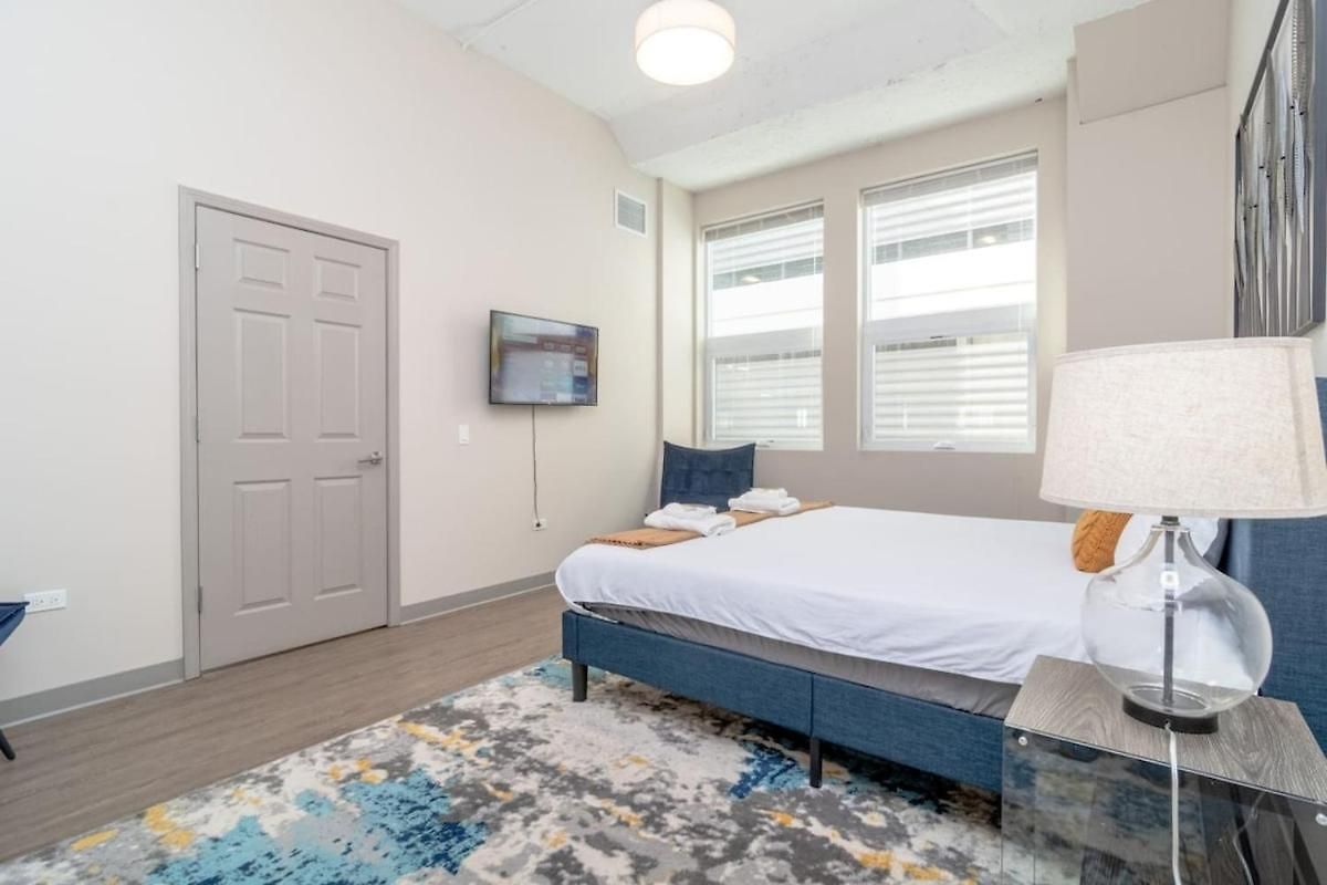Apartment Bright 2br With Gym And Optional Parking Near Soldier Field, Museum Campus, Mccormick Place Chicago