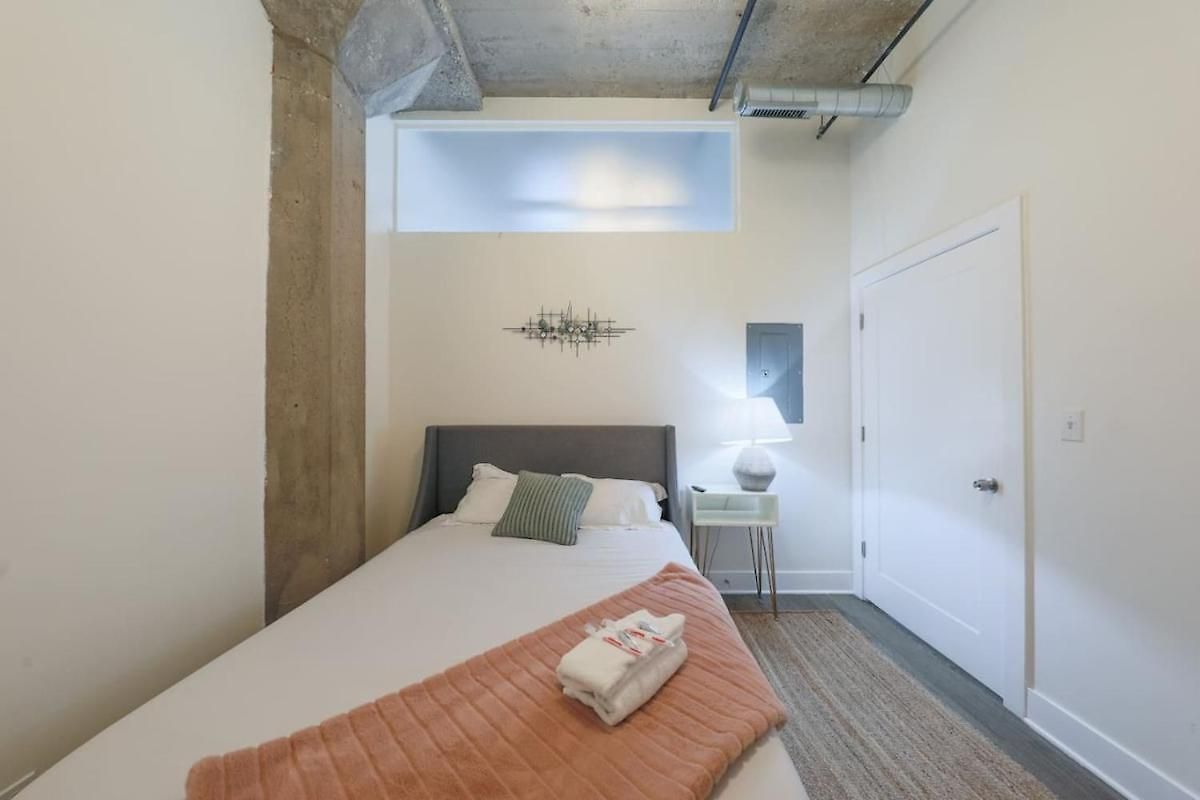 Cozy 2br With Optional Parking And Gym Access Near Field Museum, Lakefront & Mccormick Place *