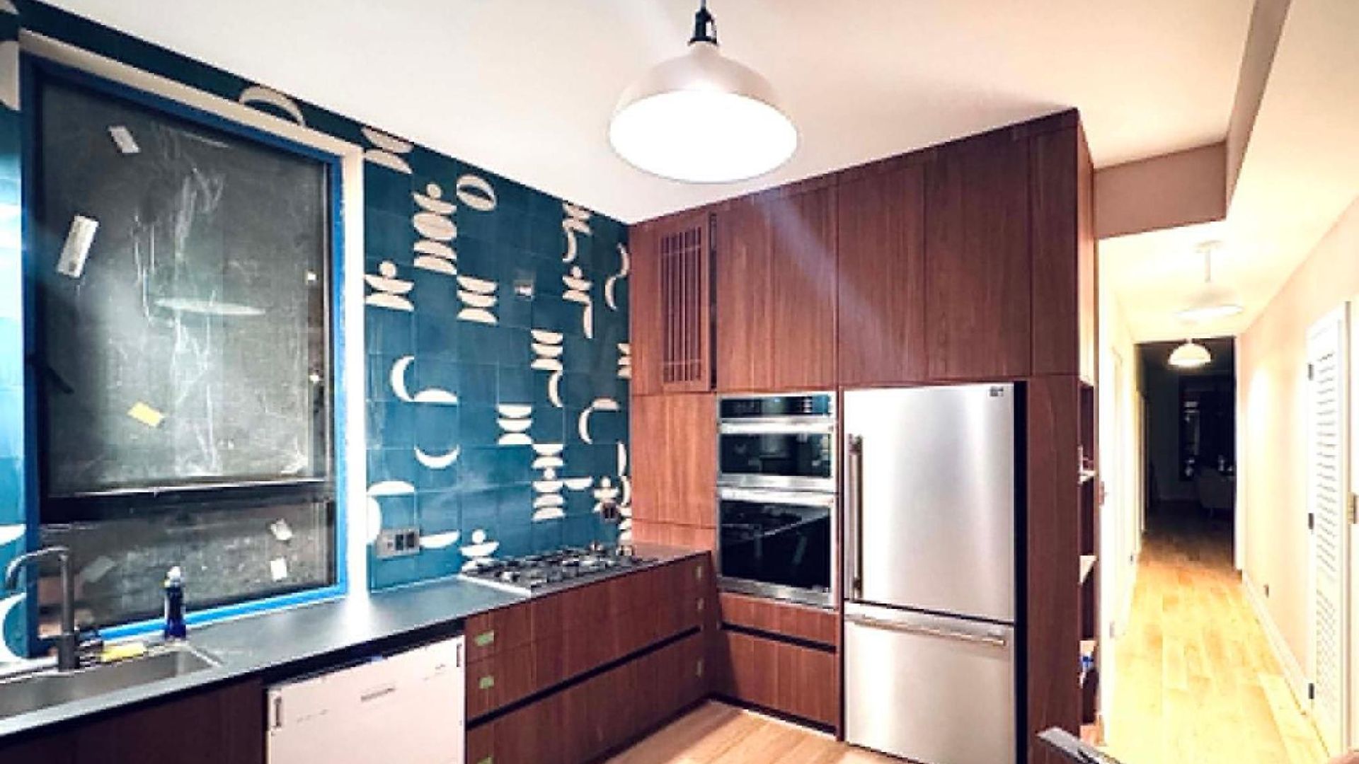 European Coziness In Bronzeville *