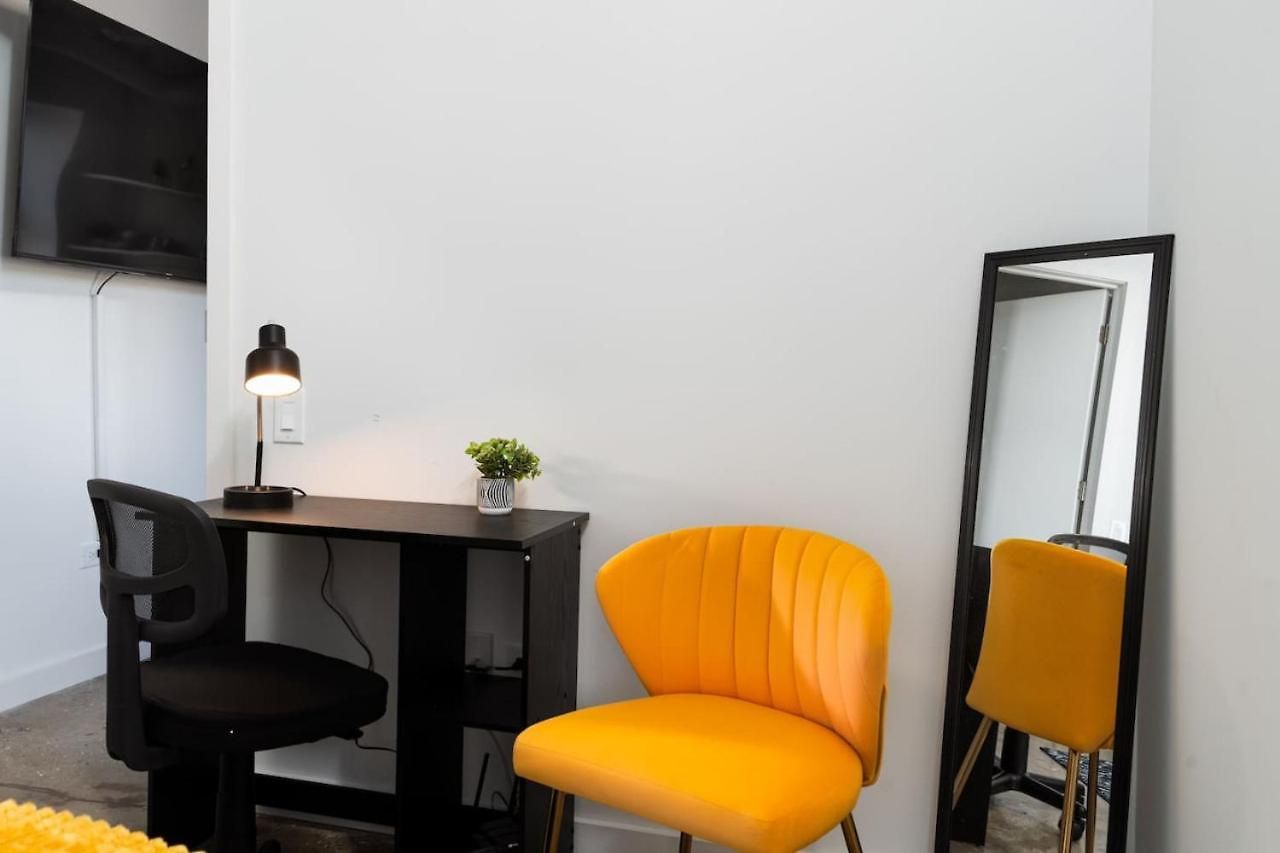 Apartment Regal Stylish Uptown Loft Beachfront Rooftopwfhgym *
