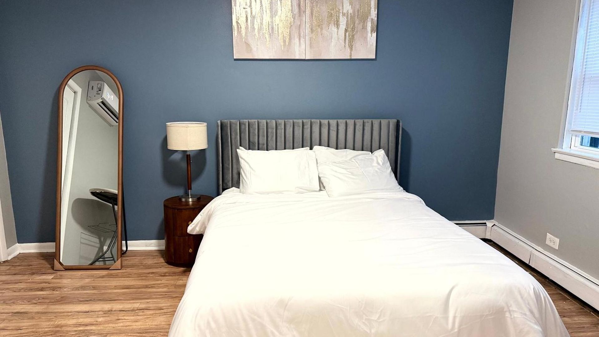 1br Free Parking, Near Transit And Dining *