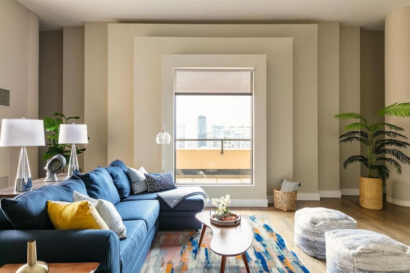 Lux Dtown Penthouses 9bd-9ba Sleep 25 Parking, Pool, Gym Chicago