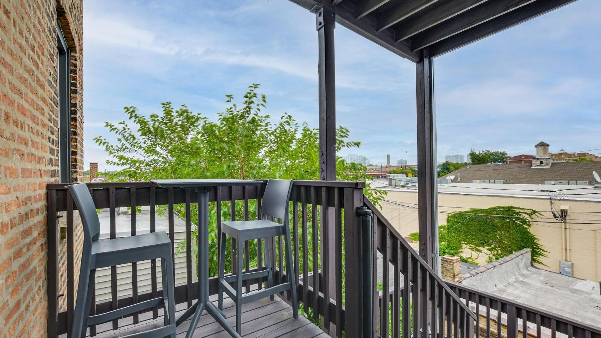 Beautiful In The Middle Of Andersonville Holiday home Chicago
