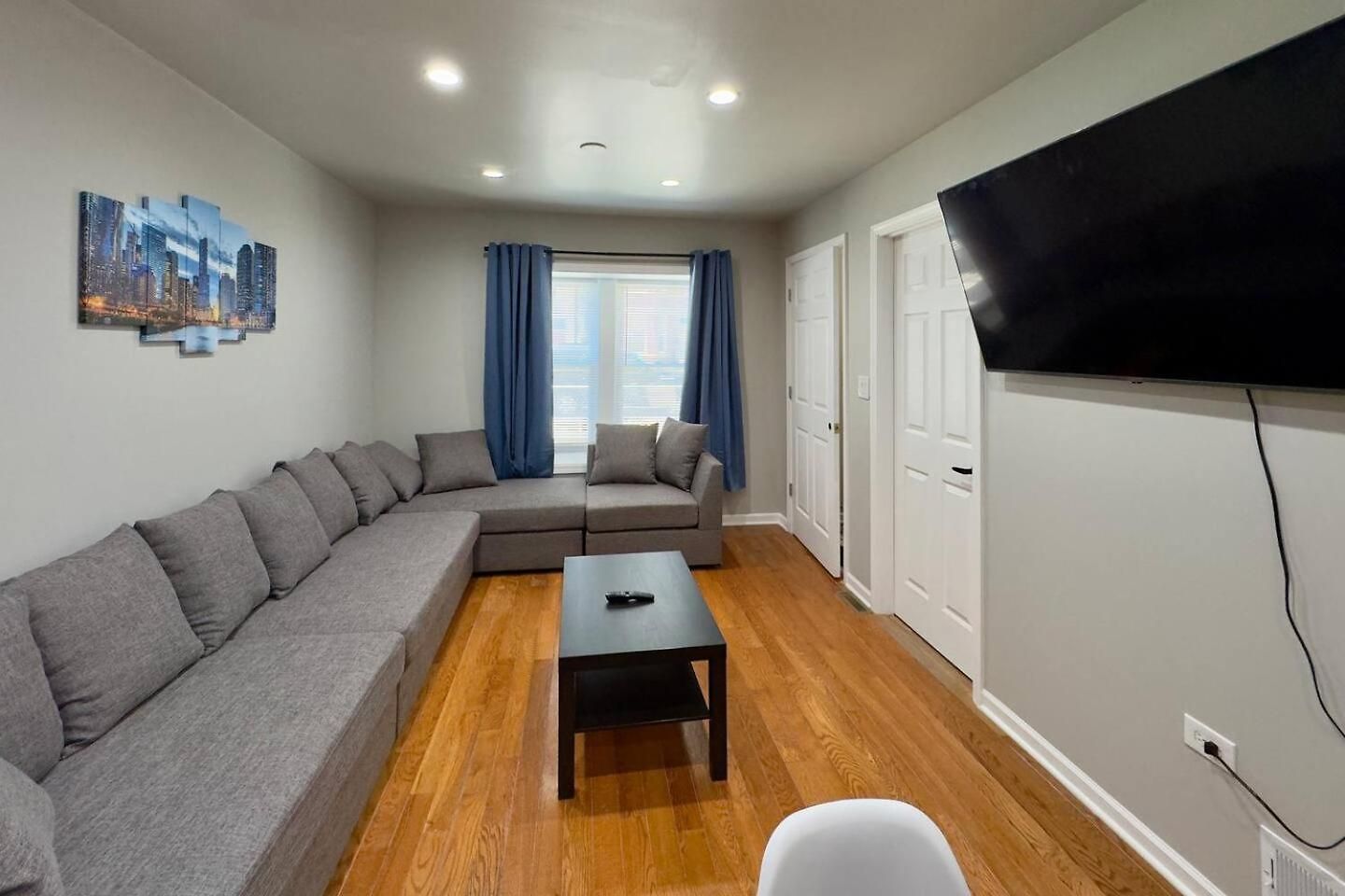 4br Downtown Retreat Free Street Parking *