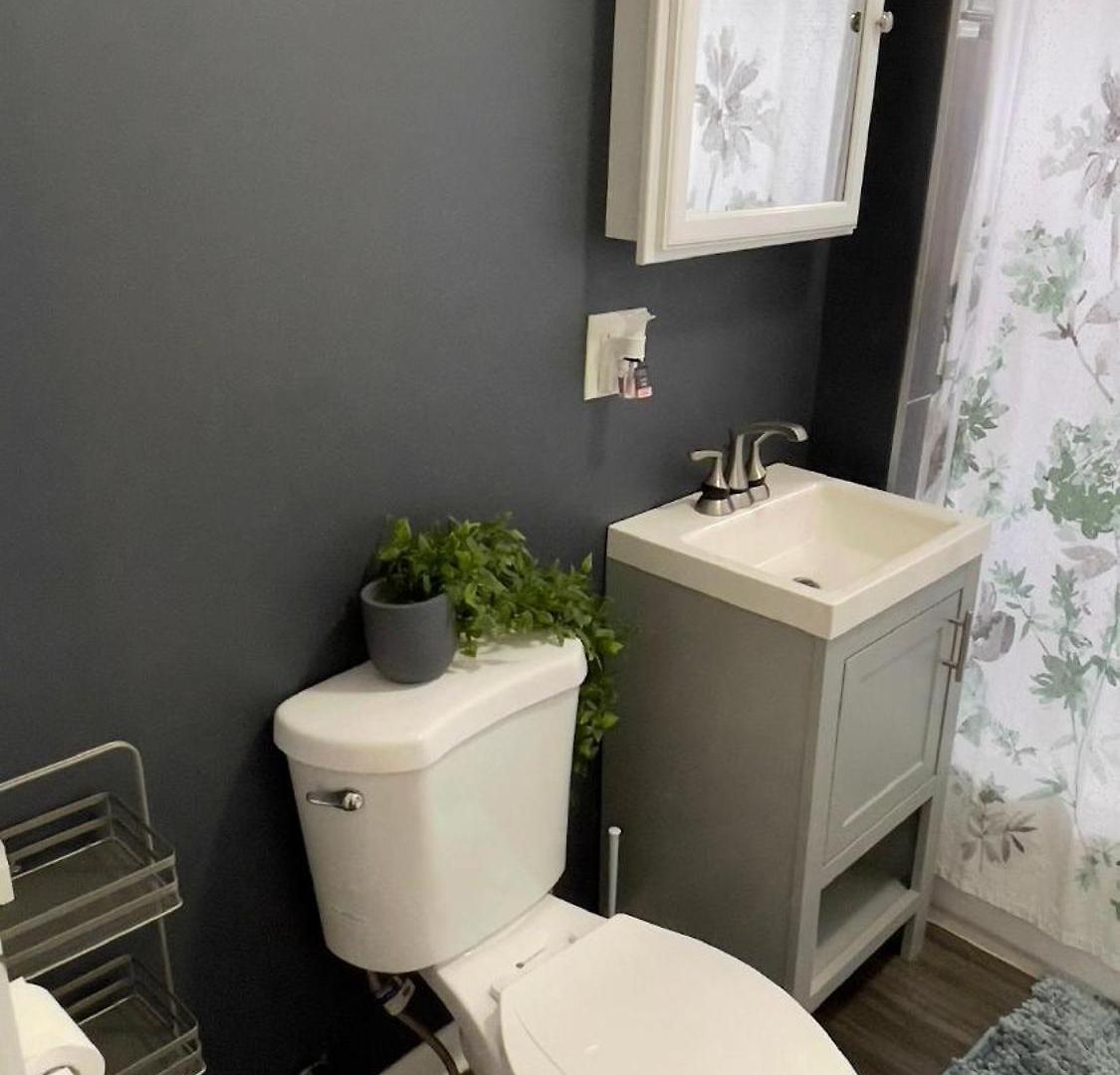 Apartment Affordable Near The 606 Chicago