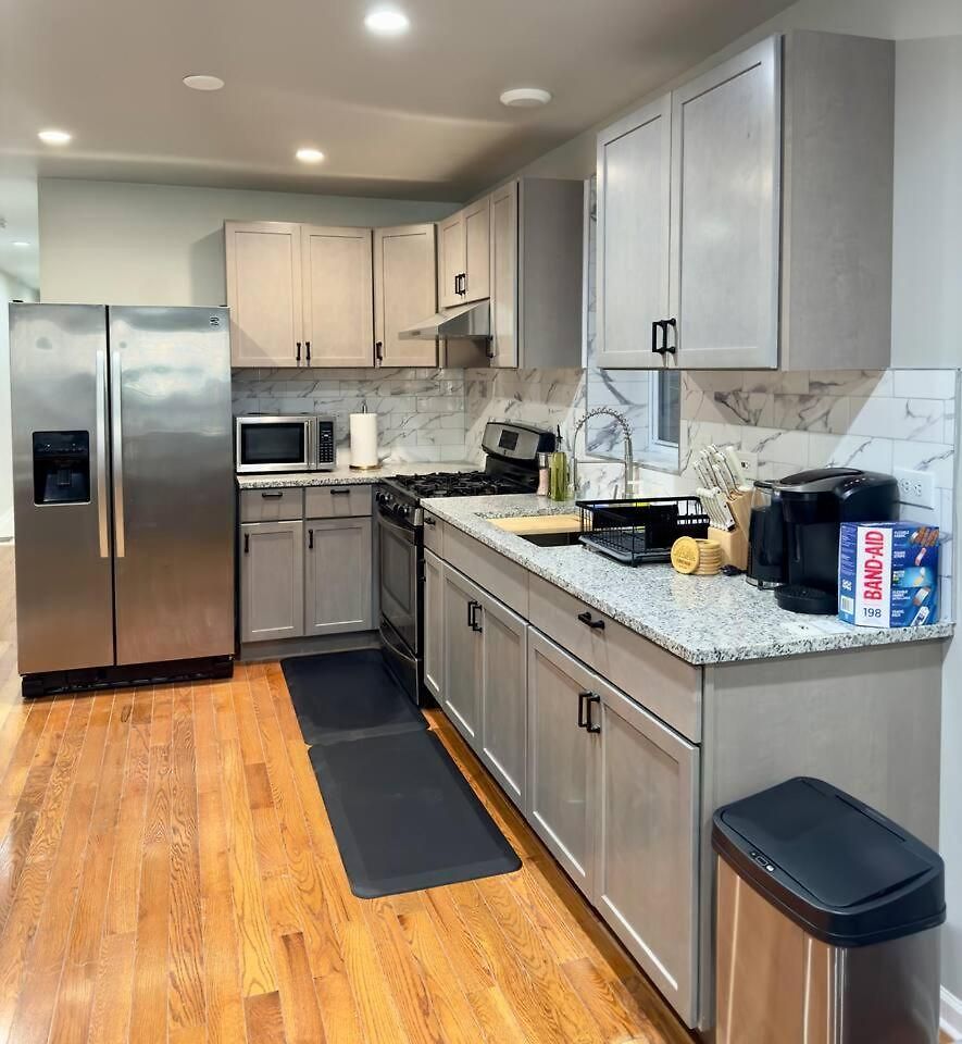 Apartment 4br Downtown Retreat Free Street Parking Chicago