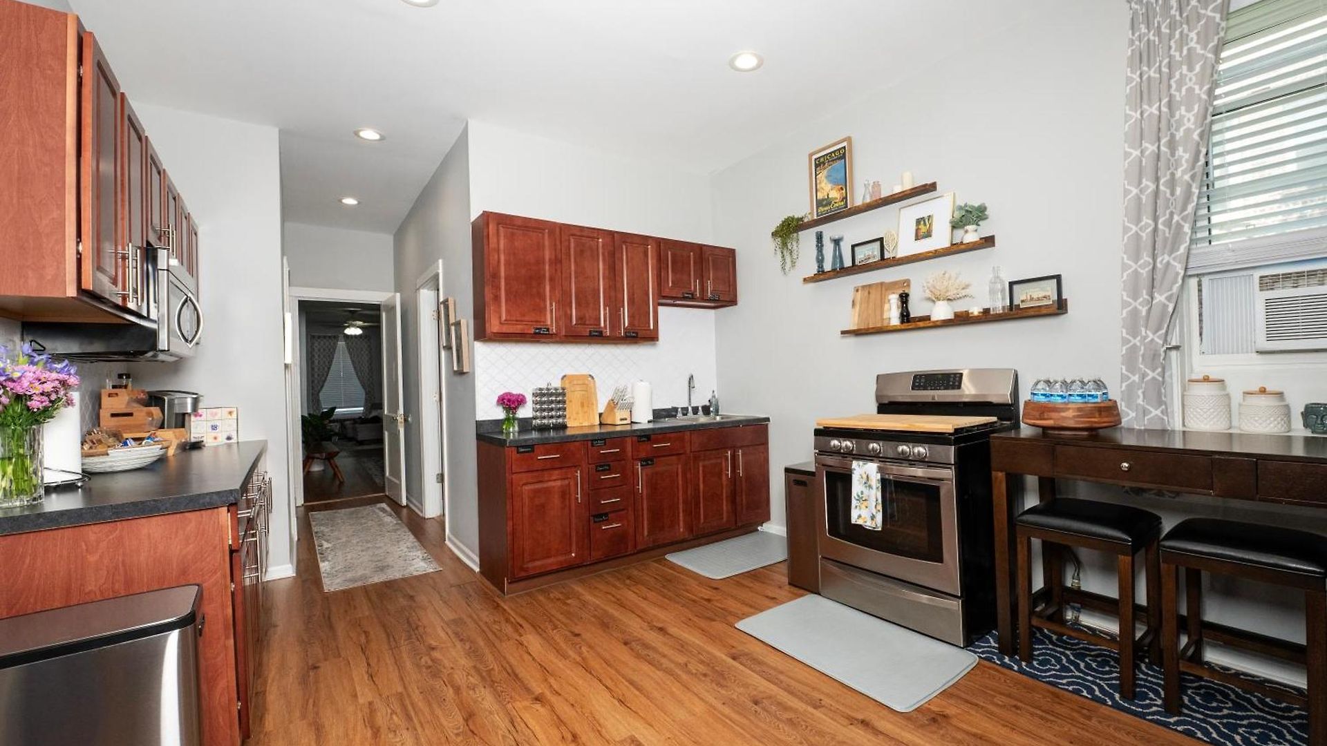Chic & Comfy 3br, Family Friendly