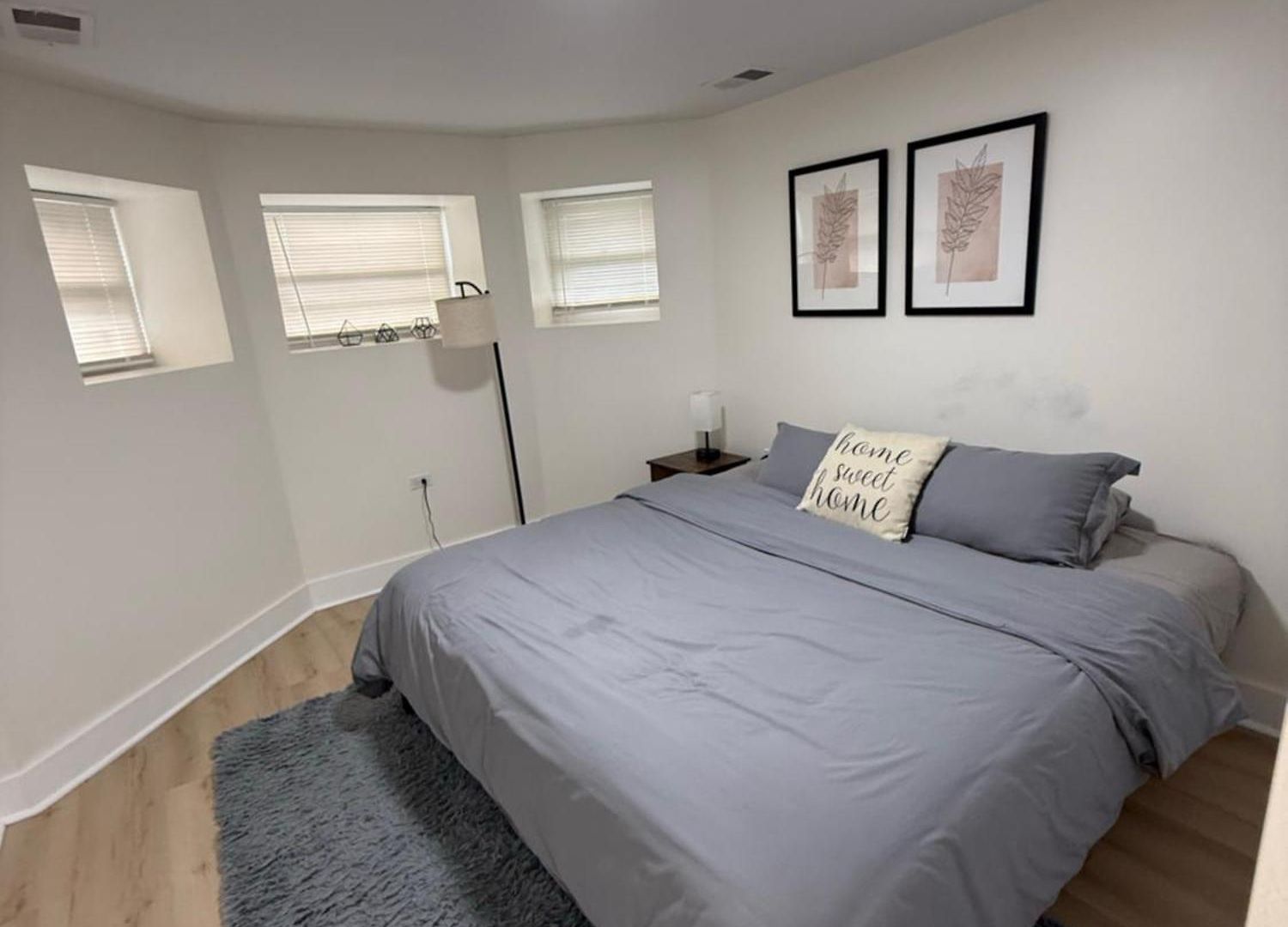 Apartment Bright Modern 2br, Close To Downtown Chicago