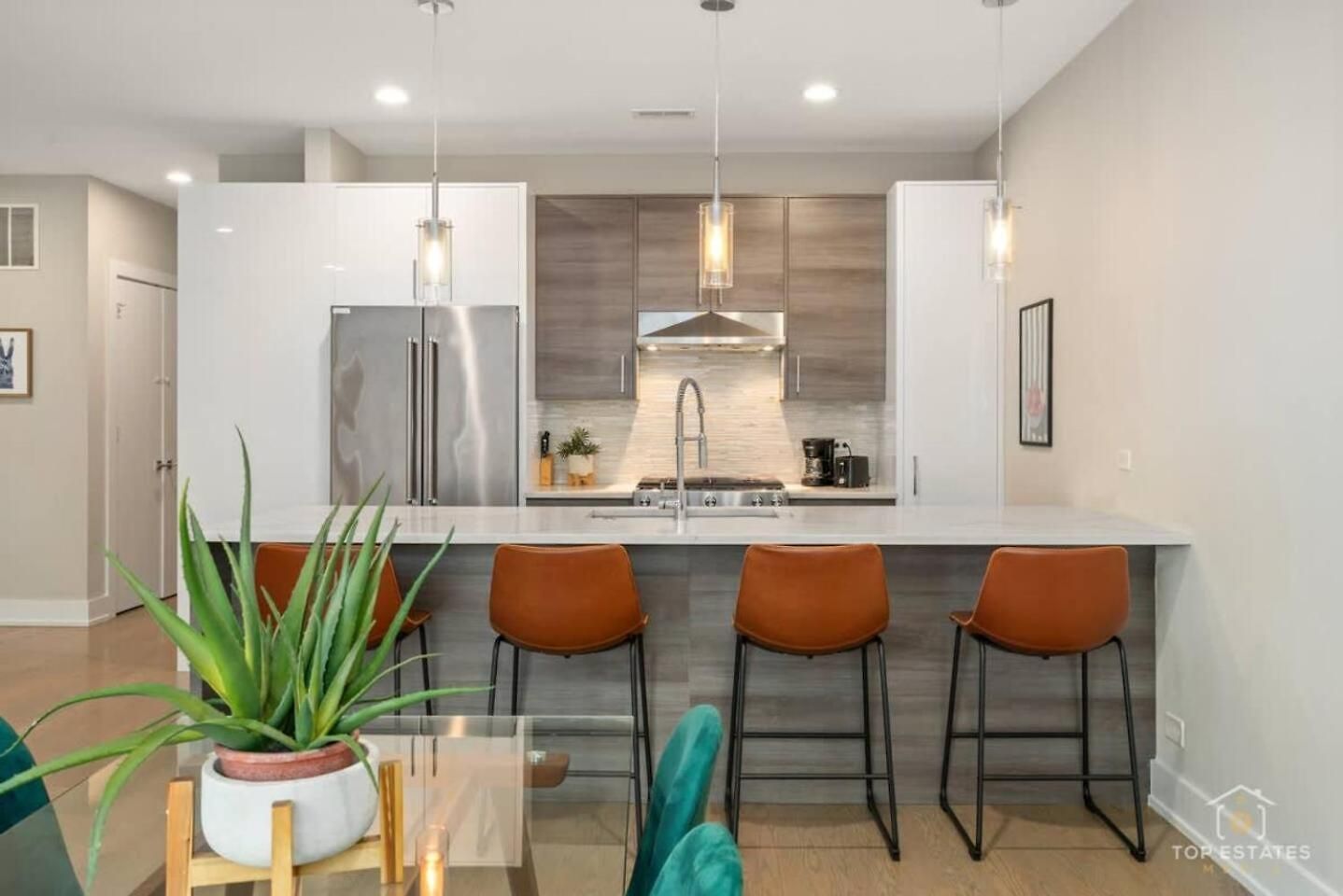 Apartment The Spot Eclectic • Modern • Sleeps 6