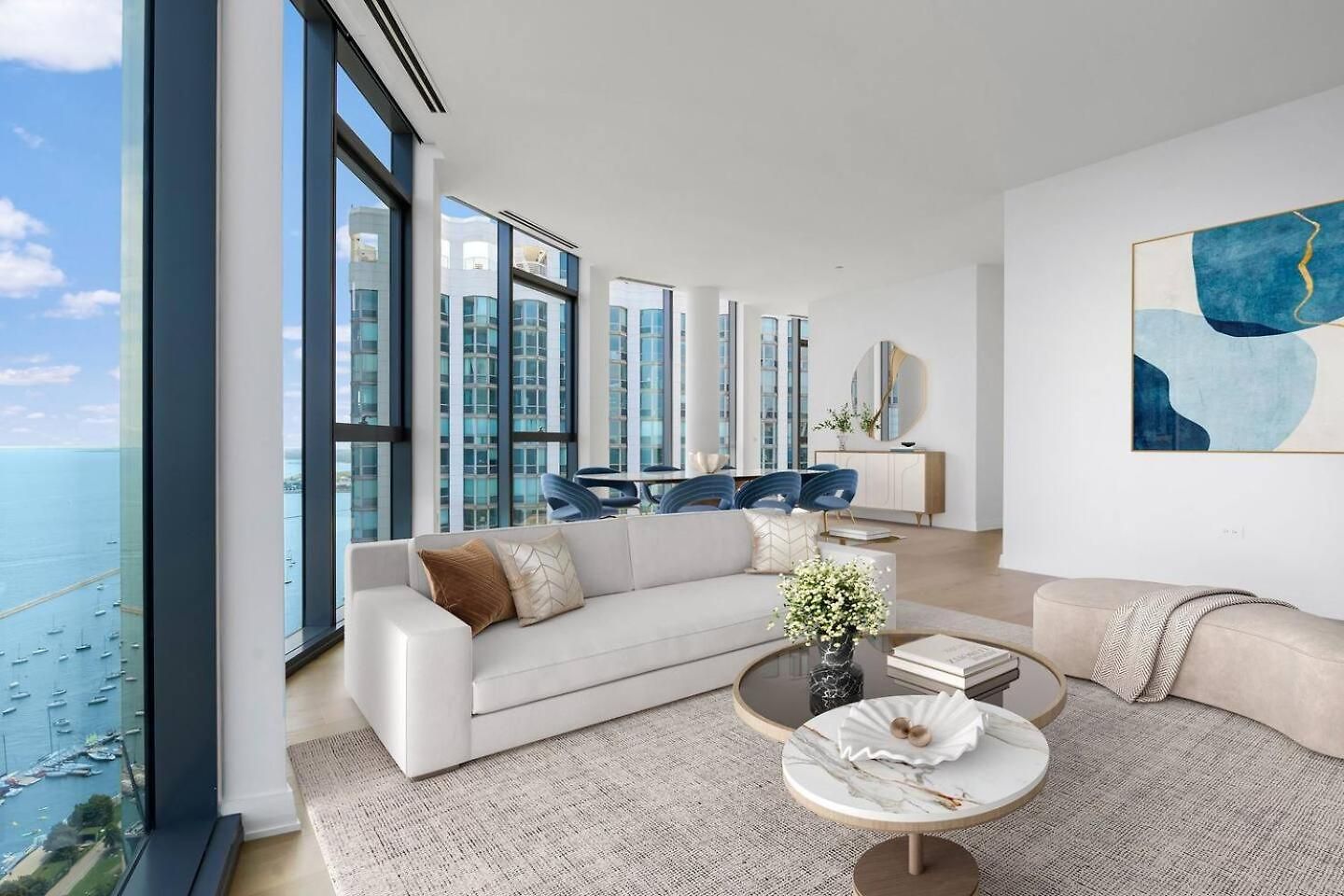 Extraordinary Spacious Chicago