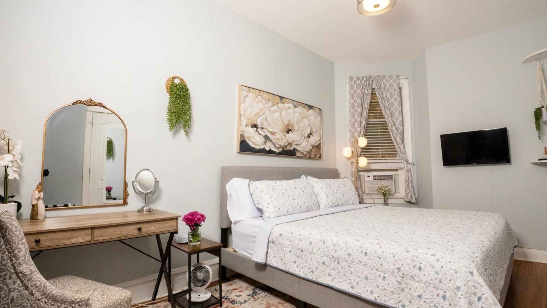 Chic & Comfy 3br, Family Friendly *