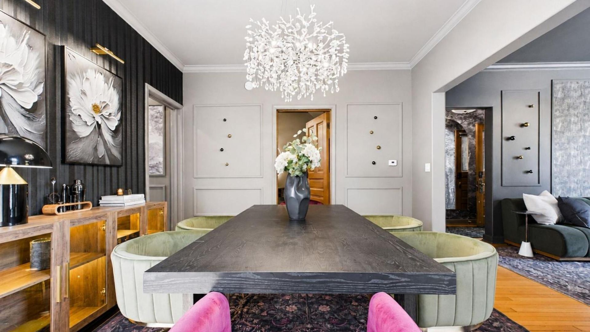 The Velvet Manor Luxe 3br Jacuzzi Garage * Chicago