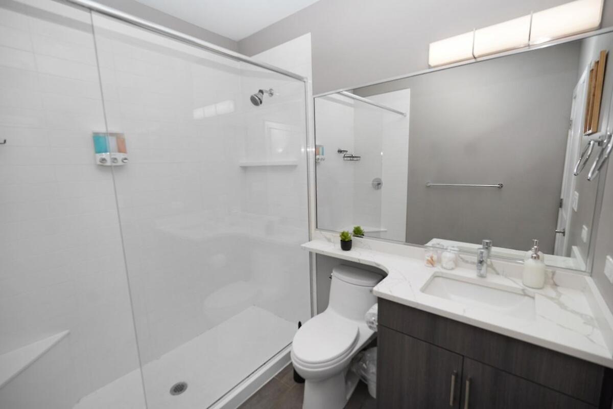 Little Italy 5br With Optional Parking Apartment Chicago
