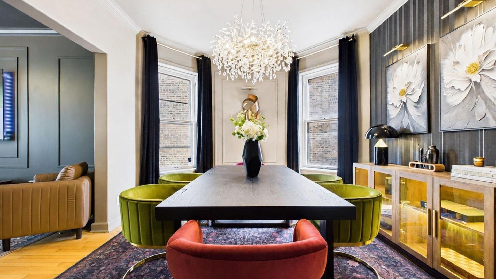 The Velvet Manor Luxe 3br Jacuzzi Garage * Chicago