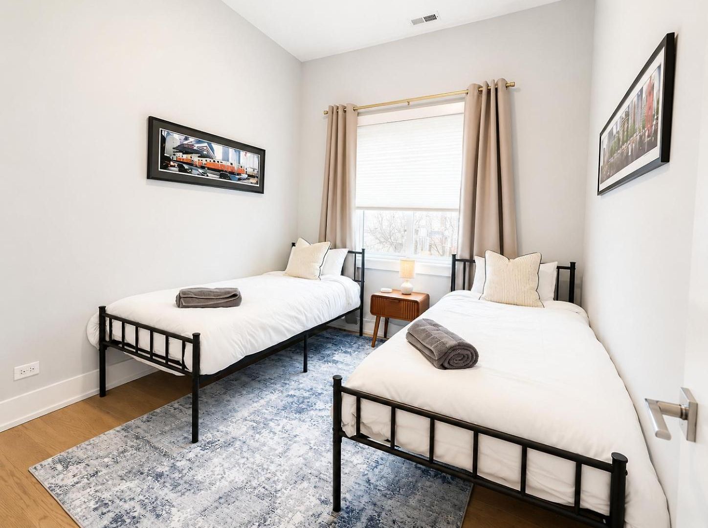 Rooftop Reverie Prime Location - Modern-sleeps 6 * Chicago