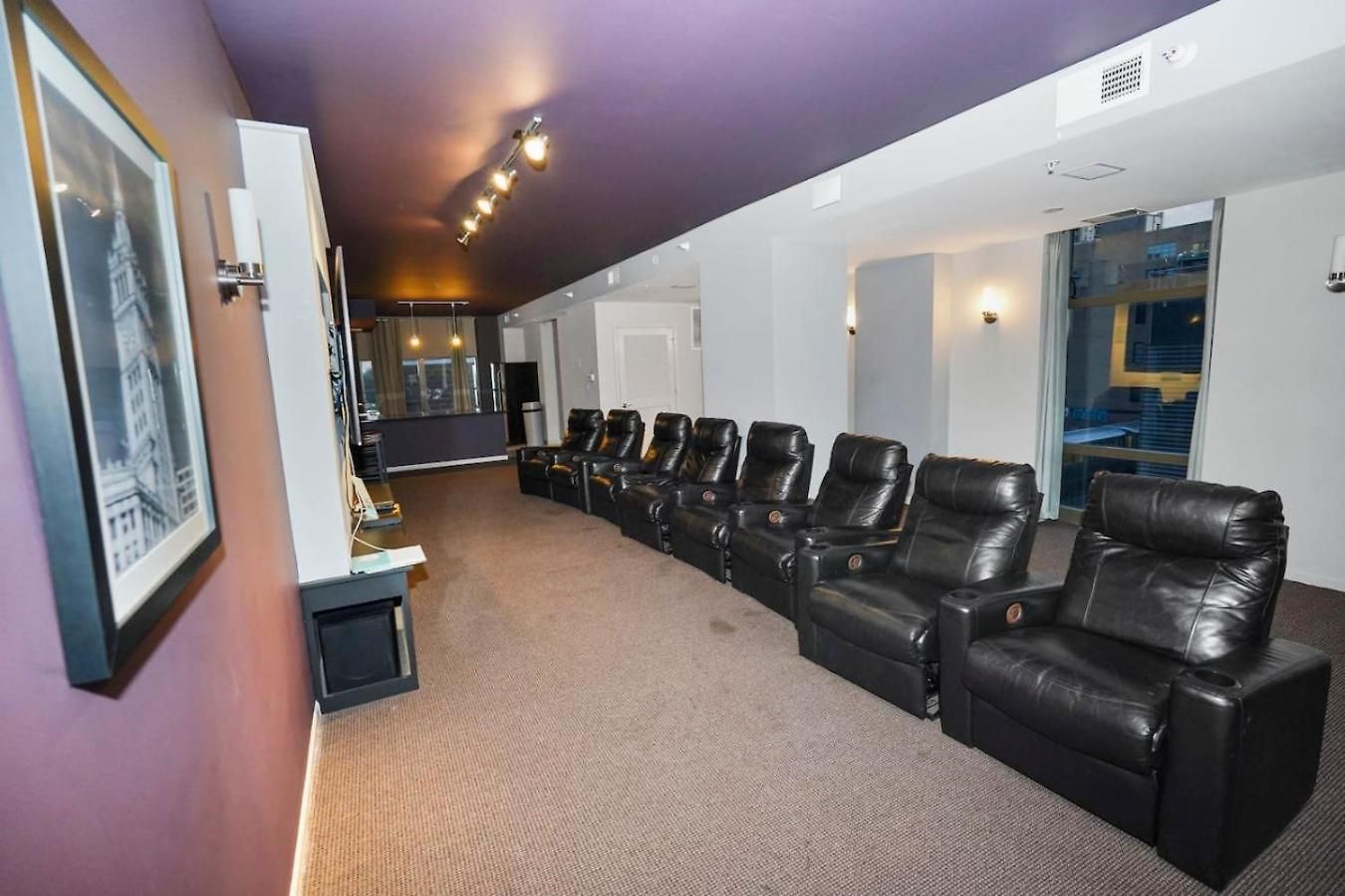 Apartment South Loop 2br Skyline Views - 5 Min To Grant Park *