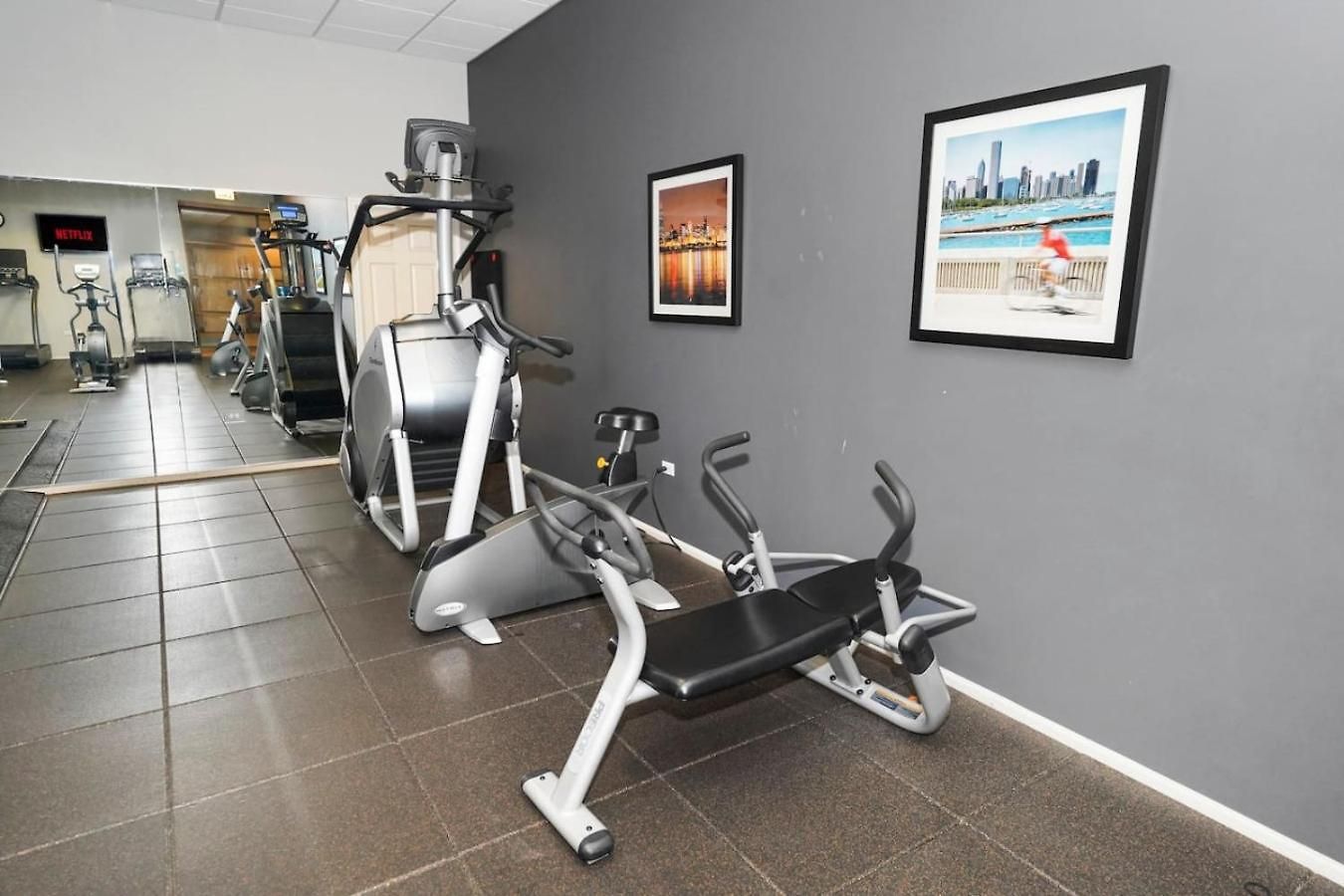 South Loop 2br Skyline Views - 5 Min To Grant Park *