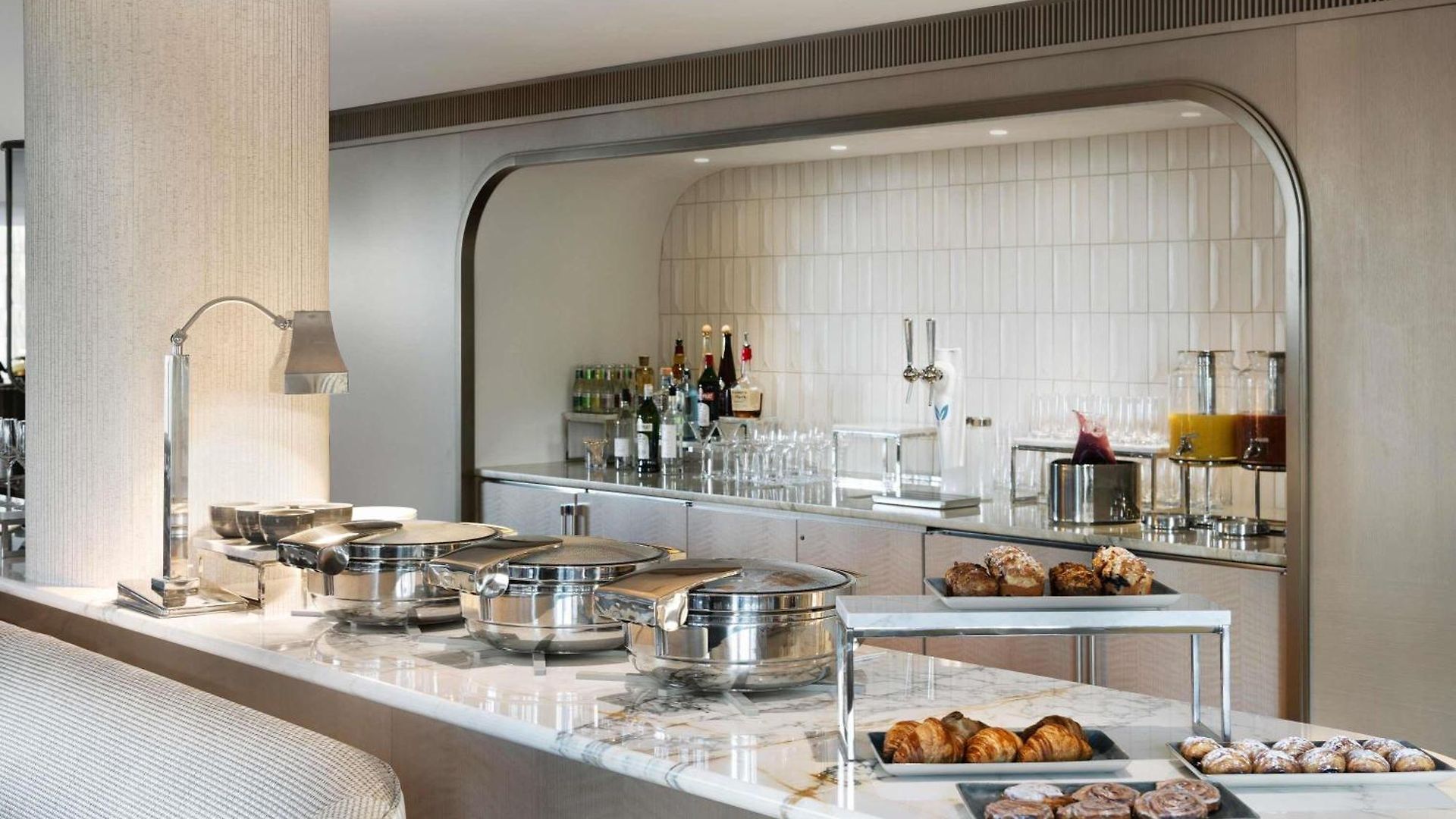 Fairmont Millennium Park Hotel 4*