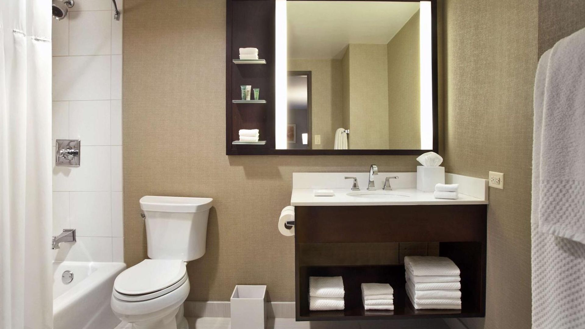 Hilton 3*