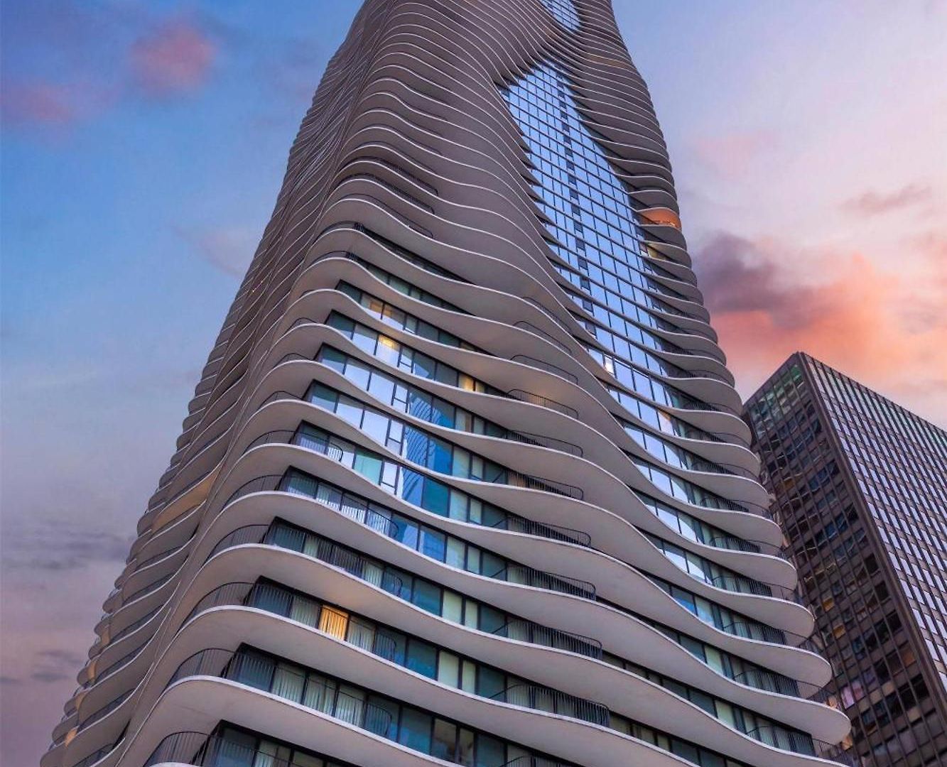 Radisson Blu Aqua Hotel, Hotel 4*