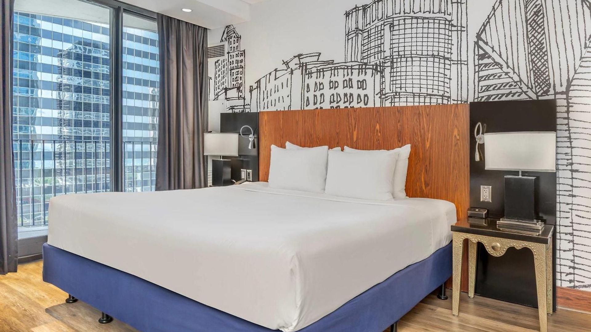 Radisson Blu Aqua Hotel, Hotel Chicago