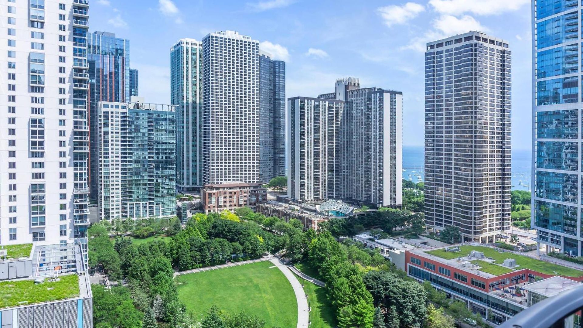 Radisson Blu Aqua Hotel, 4* Chicago