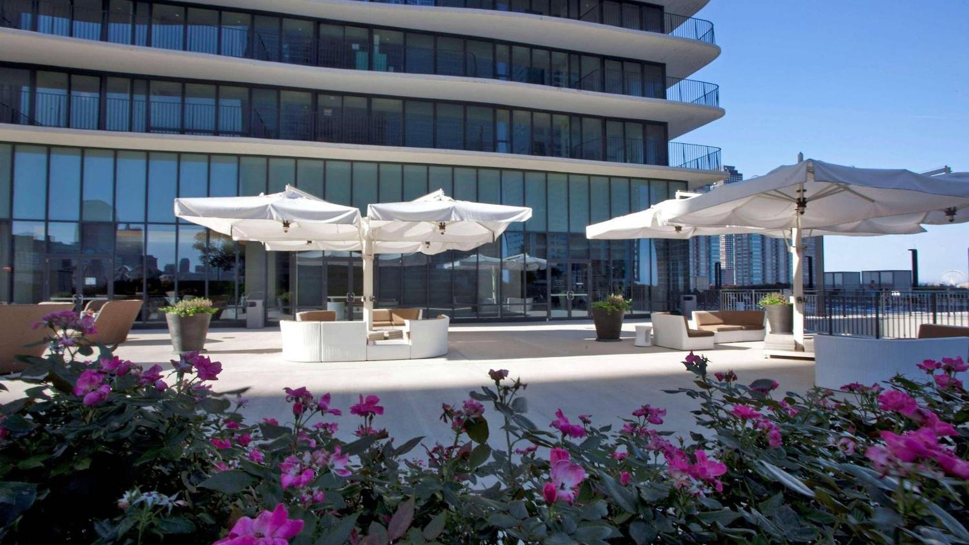 Radisson Blu Aqua Hotel, 4* Chicago