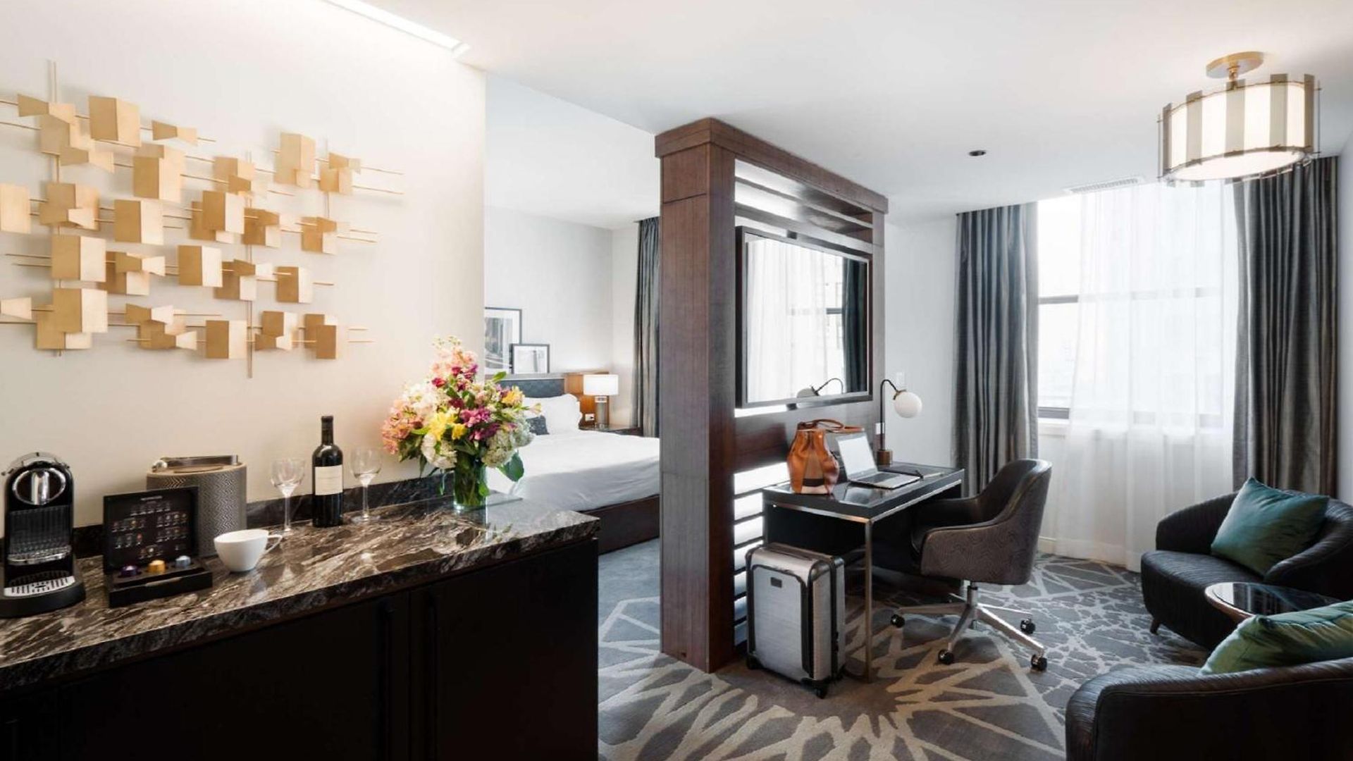 Hotel Londonhouse Chicago, Curio Collection By Hilton 4*