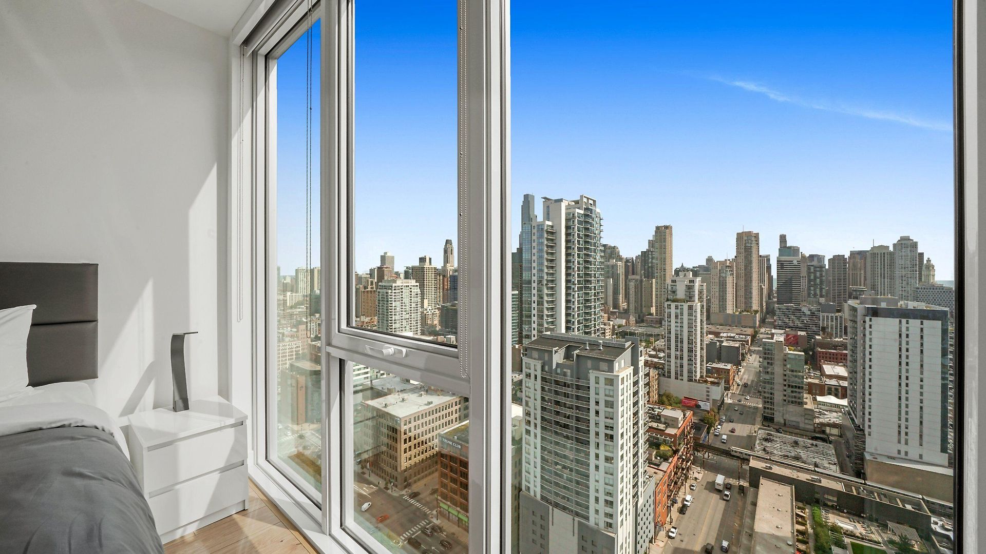 Level - River North Hotel