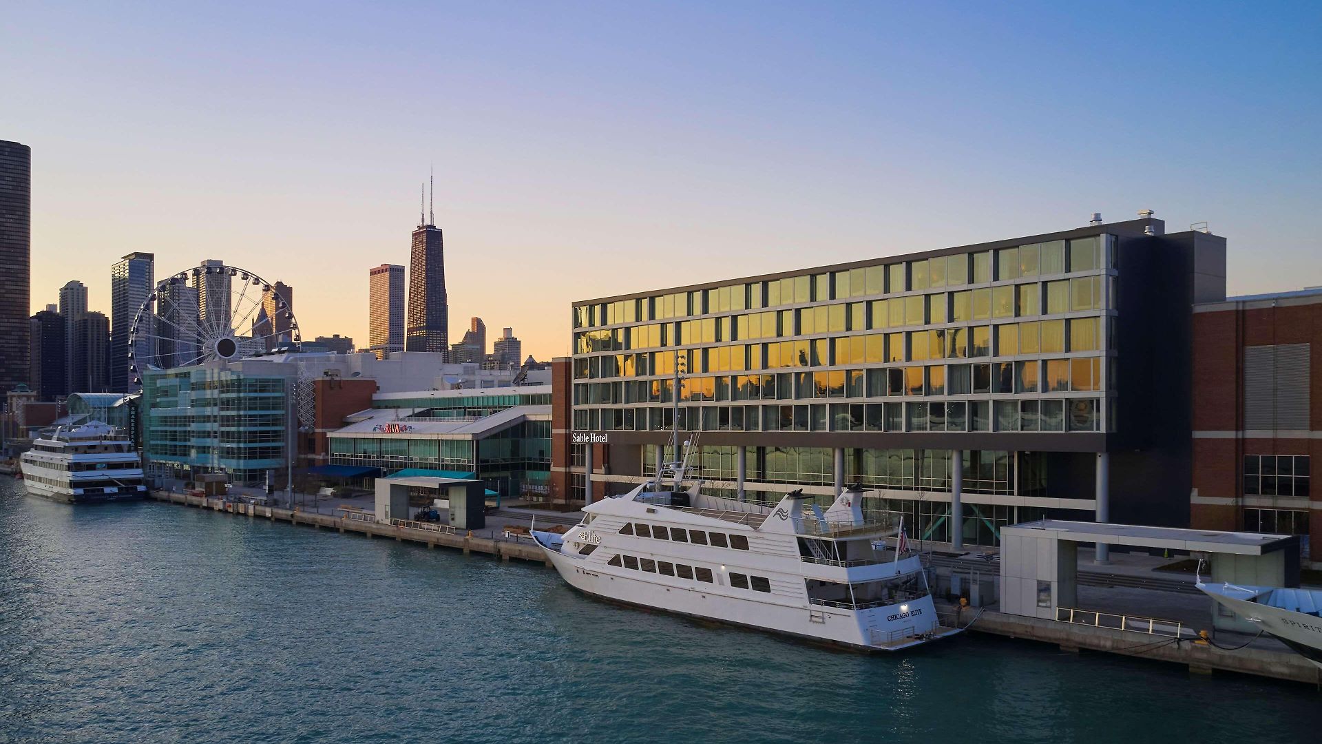 Sable At Navy Pier Chicago, Curio Collection By Hilton