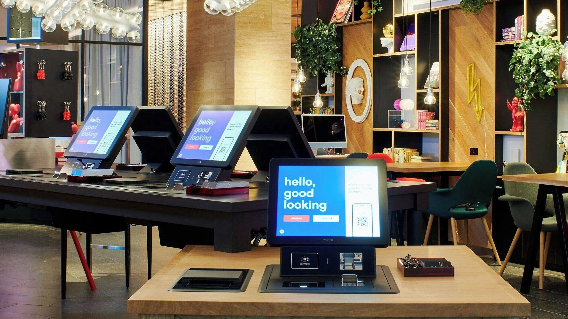 Citizenm Downtown 4*