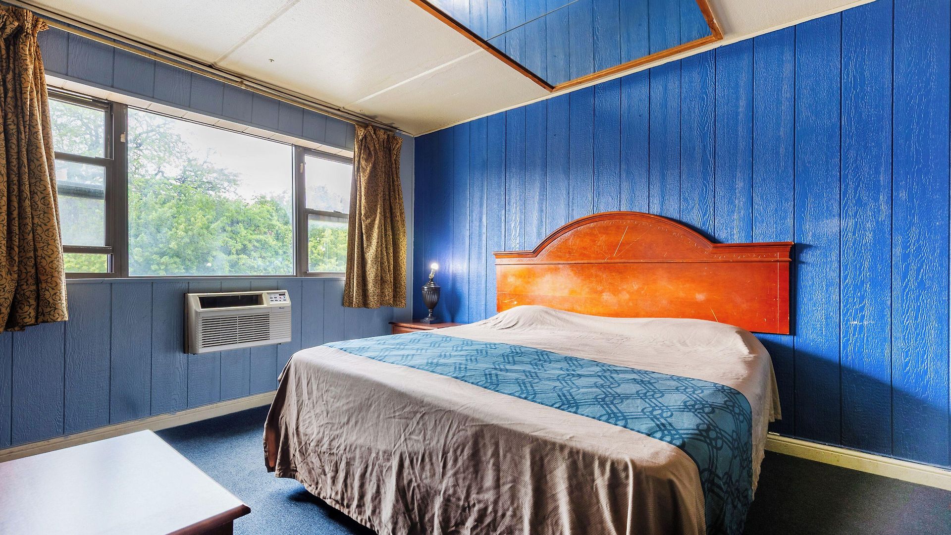 By Oyo I-90 Motel 2*