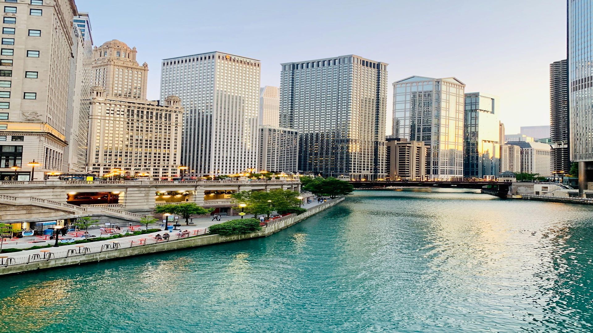 Voco Downtown - Riverwalk By Ihg Chicago
