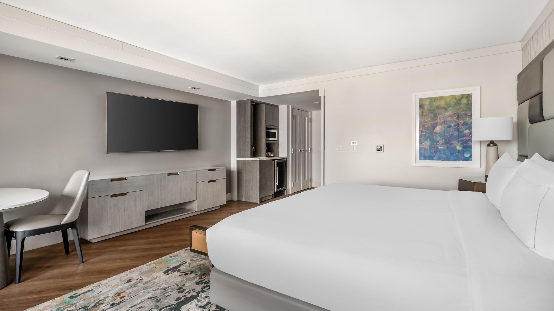 Hilton Grand Vacations Club Magnificent Mile Hotel