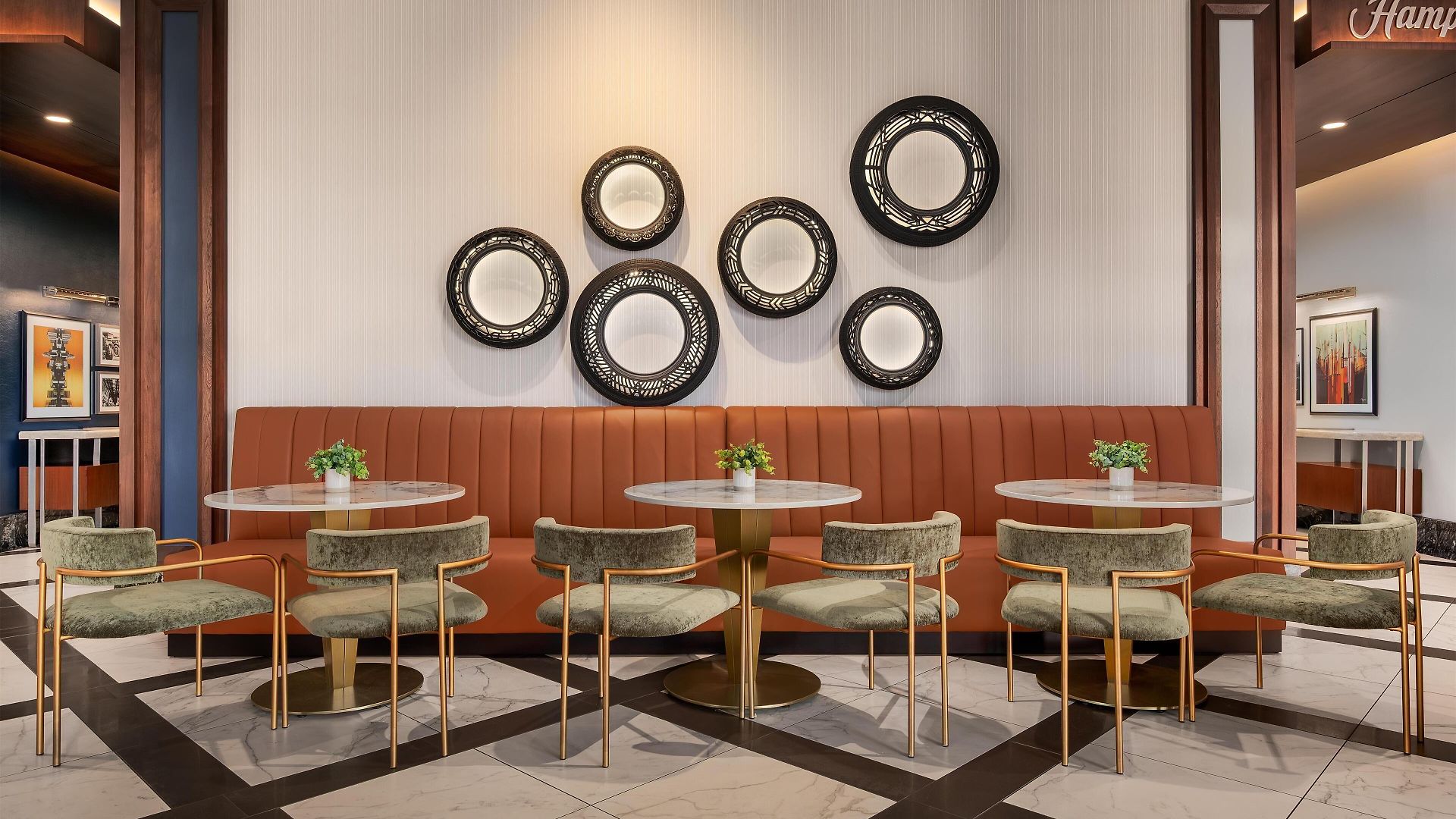 Hilton Garden Mccormick Place Hotel 3*