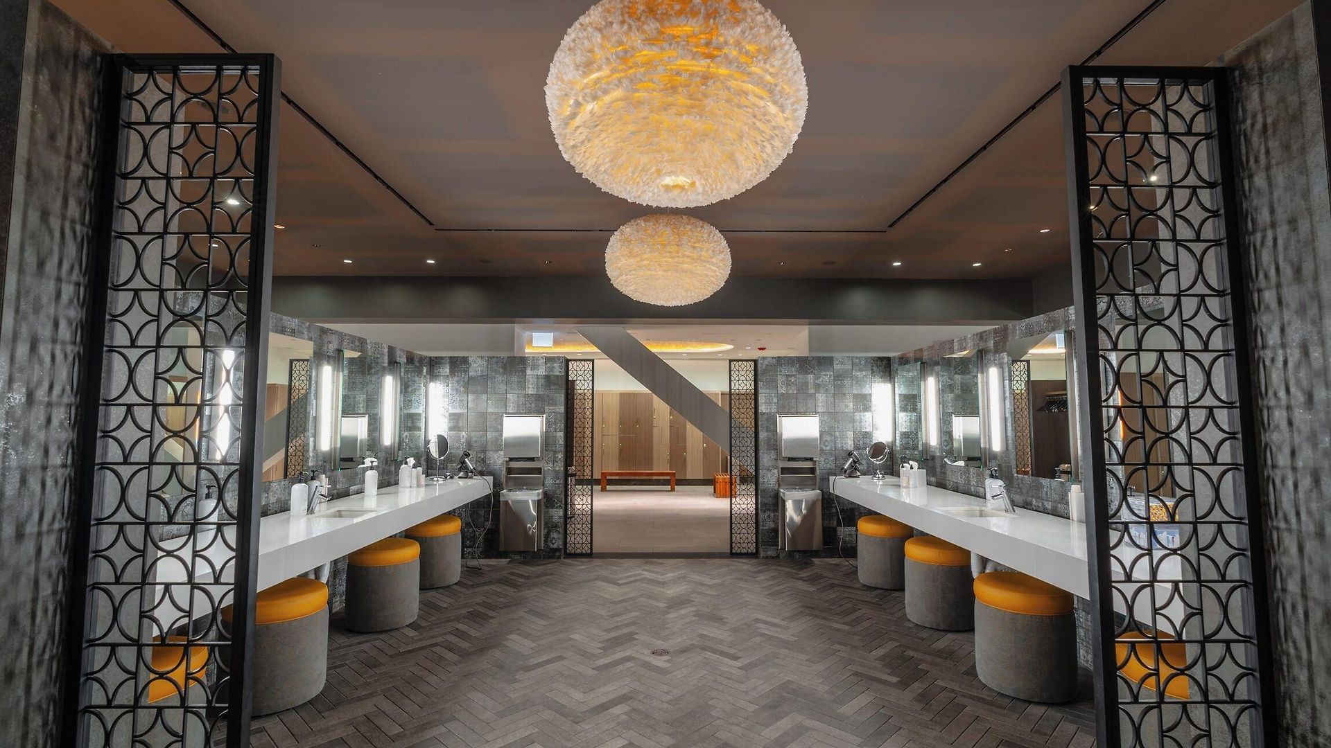 Resort The & Athletic Club At Midtown 4*